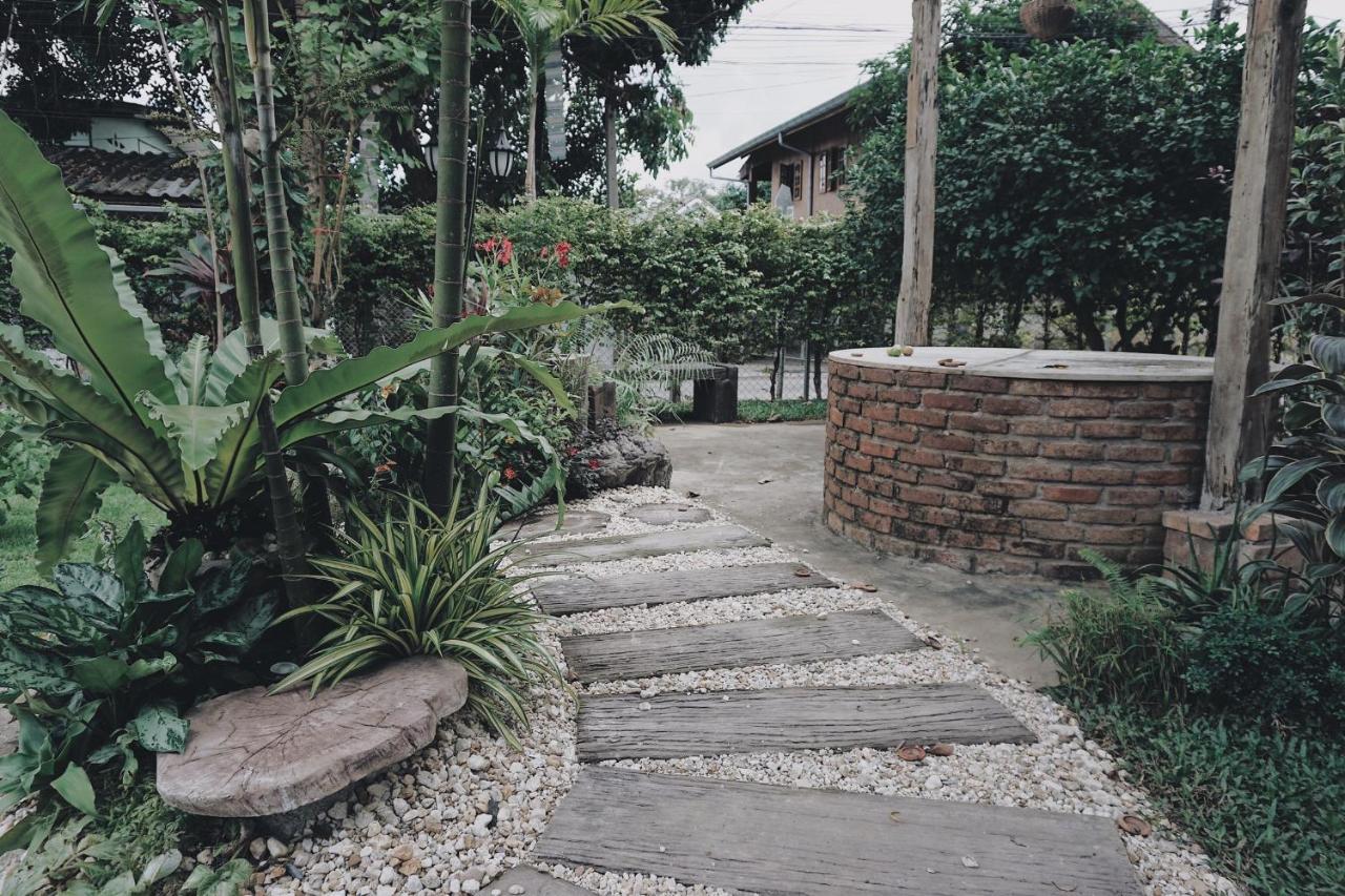 Tha Ma-O Bouteak Homestay - Self Check-In Lampang Exterior foto