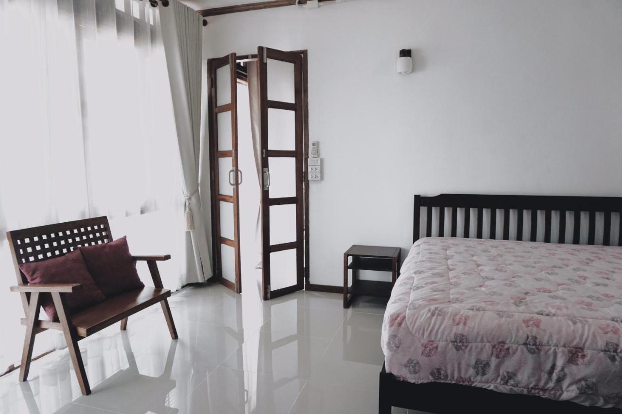 Tha Ma-O Bouteak Homestay - Self Check-In Lampang Exterior foto